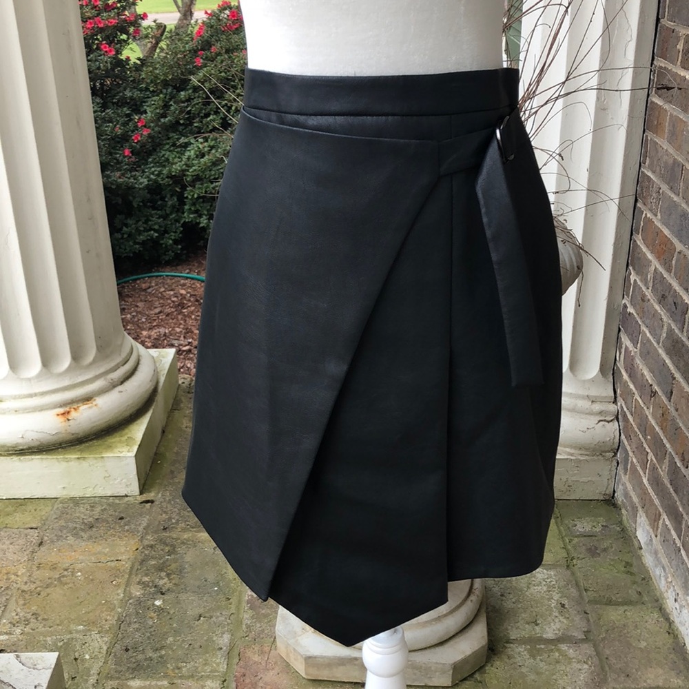 BCBGMAXAZRIA vegan leather black skirt